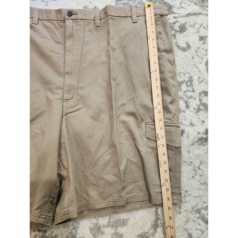 NEW Haggar Big & Tall Cargo Shorts Size 54 Khaki Comfort Stretch Tech Pocket - Picture 4 of 8